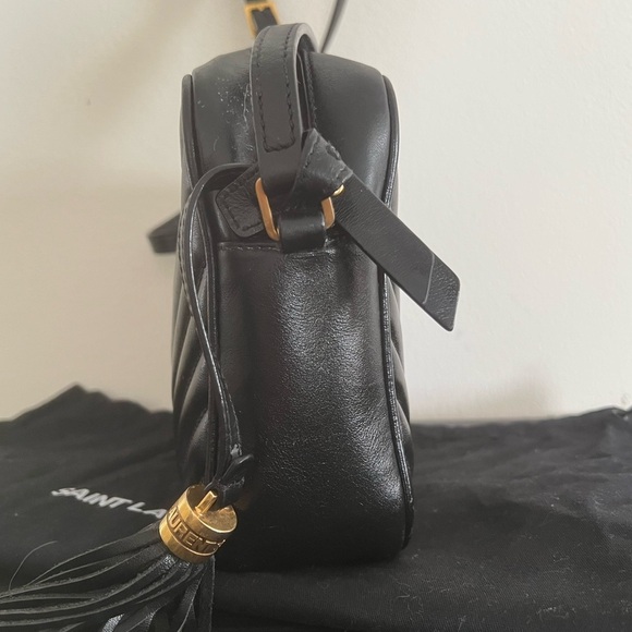 Saint Laurent Lou Medium YSL Camera Bag - Picture 4 of 15